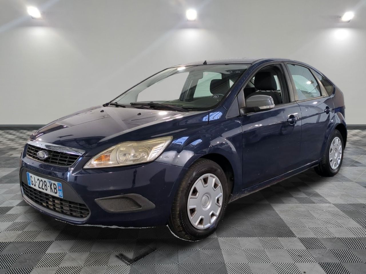 Ford Focus 1.4 Trend 80 - Berline compacte fiable de 2008