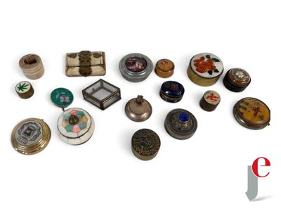 many different types of buttons on a white surface