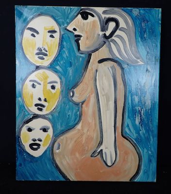 un tableau représentant une femme debout devant un groupe de visages