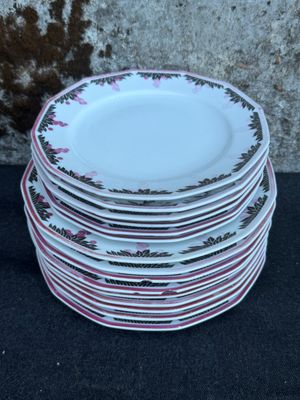 a lot of plates stacked on top of each other