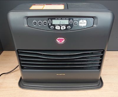 Poêle à pétrole électronique INVERTER - 4650 W - Réservoir 7…