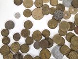 a lot of coins that are on the table